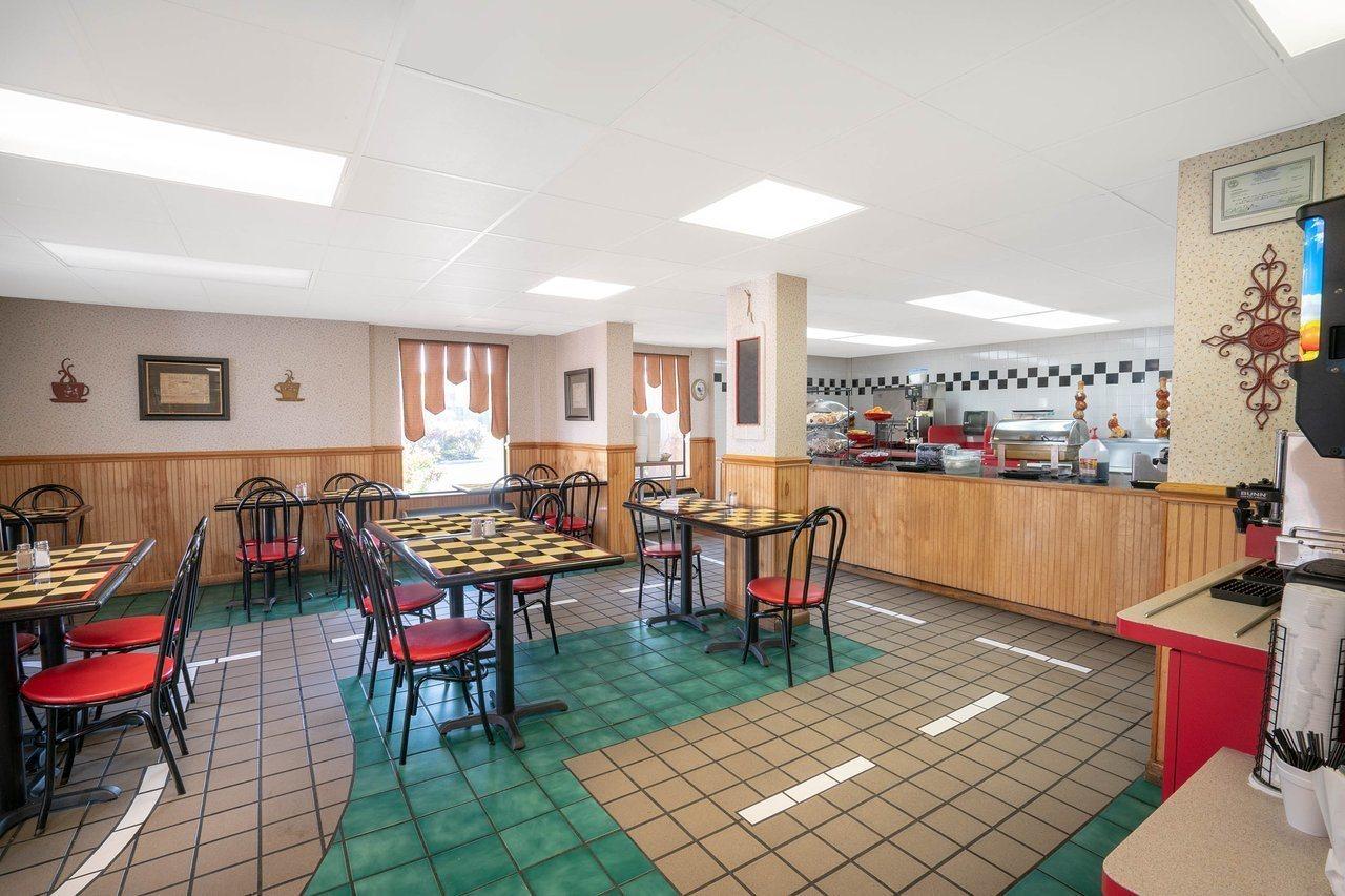 Days Inn By Wyndham Pigeon Forge South Ngoại thất bức ảnh