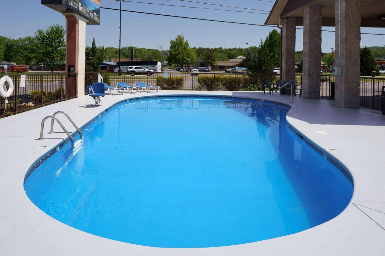 Days Inn By Wyndham Pigeon Forge South Ngoại thất bức ảnh