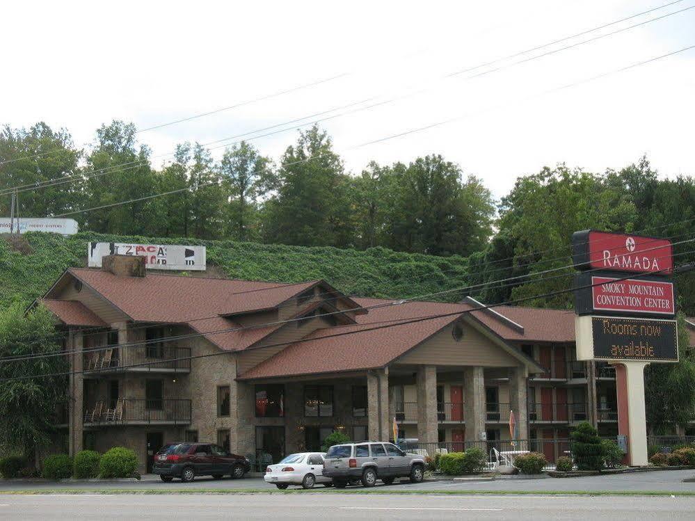 Days Inn By Wyndham Pigeon Forge South Ngoại thất bức ảnh