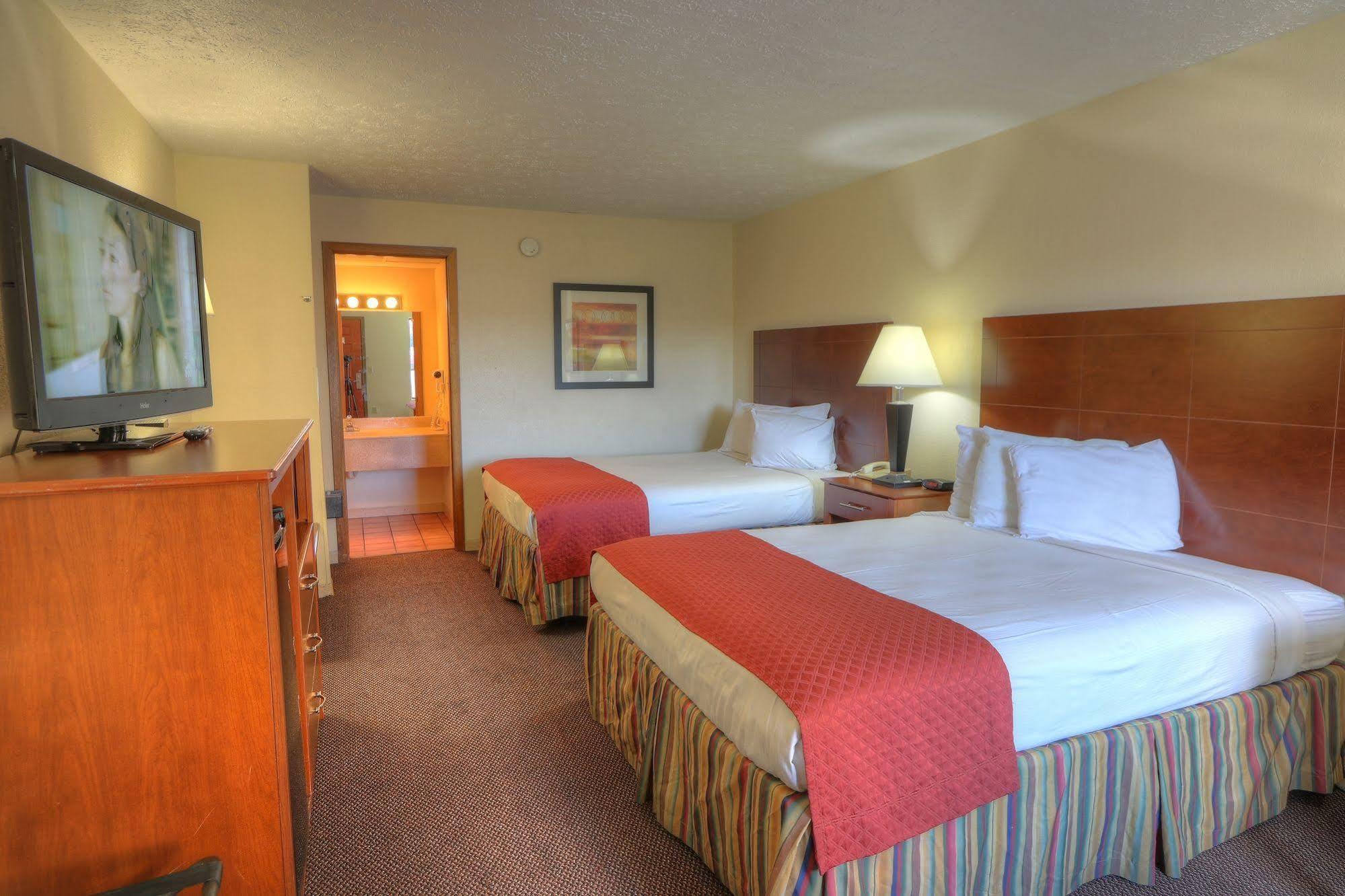 Days Inn By Wyndham Pigeon Forge South Ngoại thất bức ảnh
